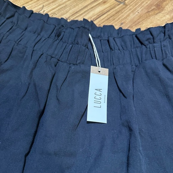 Lucca Women’s Black Polka Dot Pull On Elastic Waist Shorts Resort Wear - Picture 9 of 10